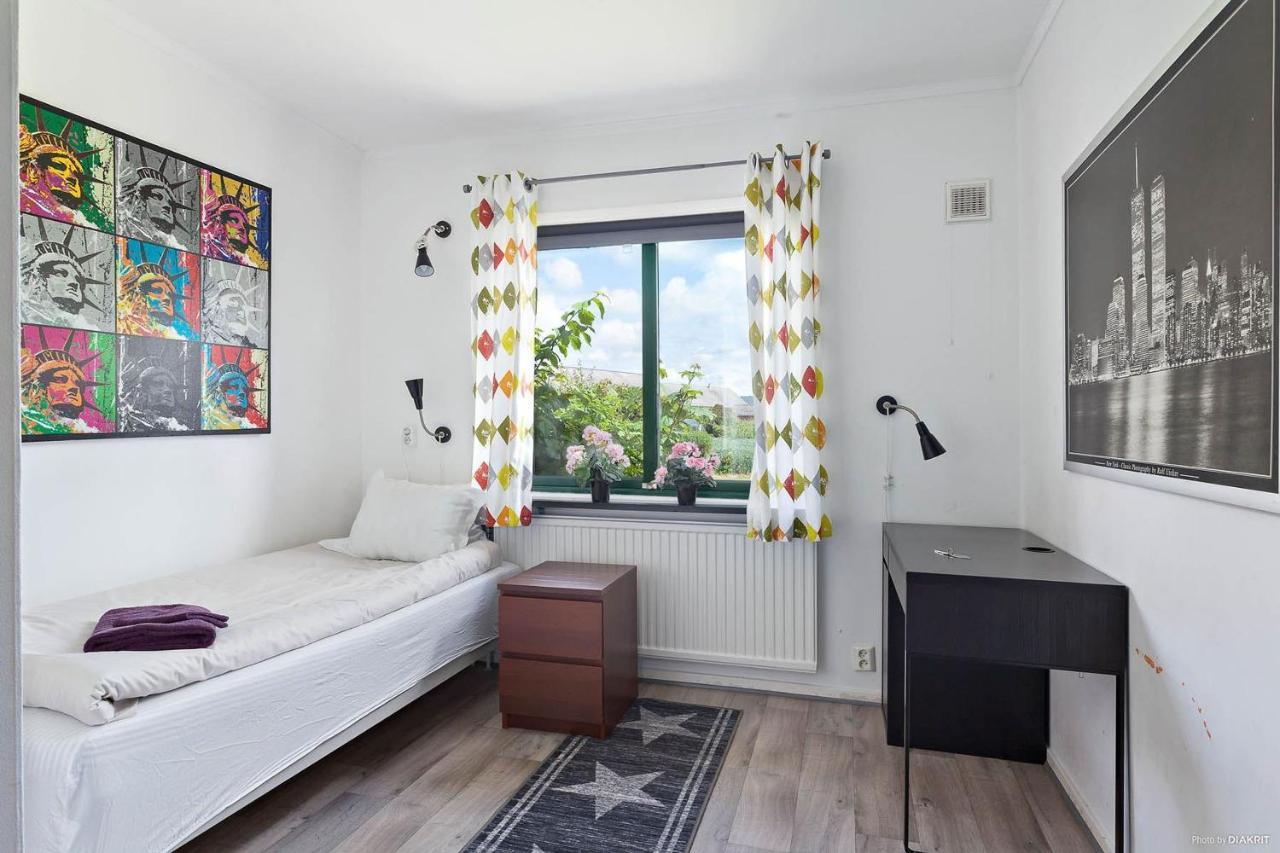 Bruksparkens Hostel Vellinge Buitenkant foto
