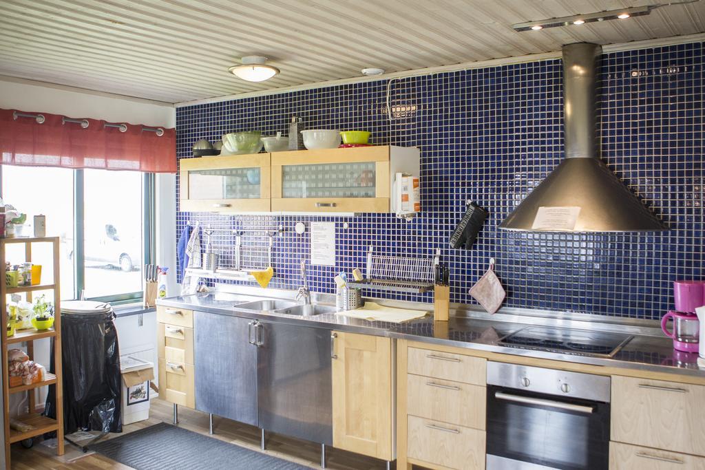 Bruksparkens Hostel Vellinge Buitenkant foto