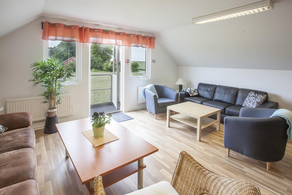 Bruksparkens Hostel Vellinge Buitenkant foto