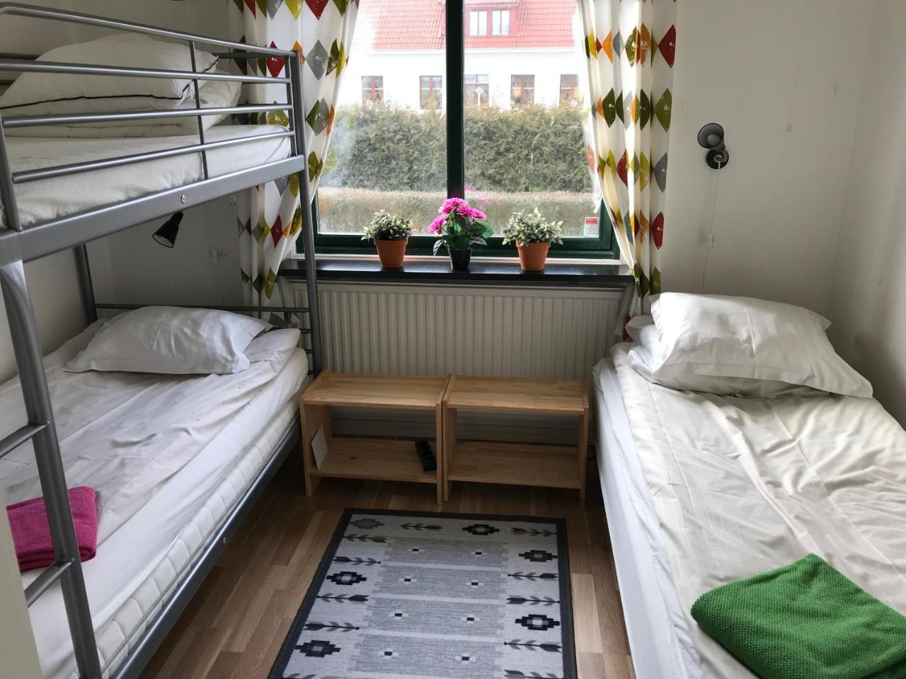 Bruksparkens Hostel Vellinge Buitenkant foto
